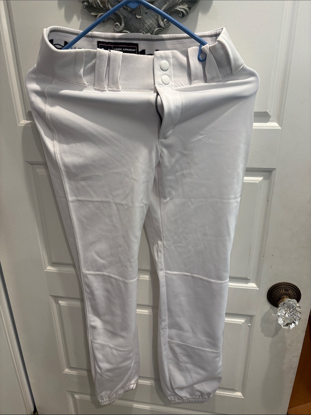 Under Armour White Athletic Baseball Pants with Elastic Ankles